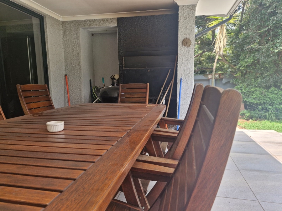 To Let 3 Bedroom Property for Rent in Melville Gauteng