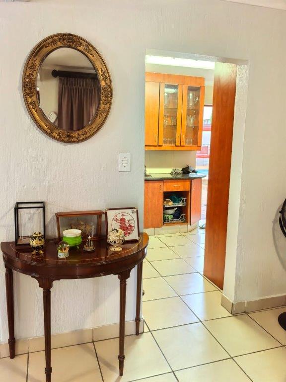 To Let 3 Bedroom Property for Rent in Lonehill Gauteng