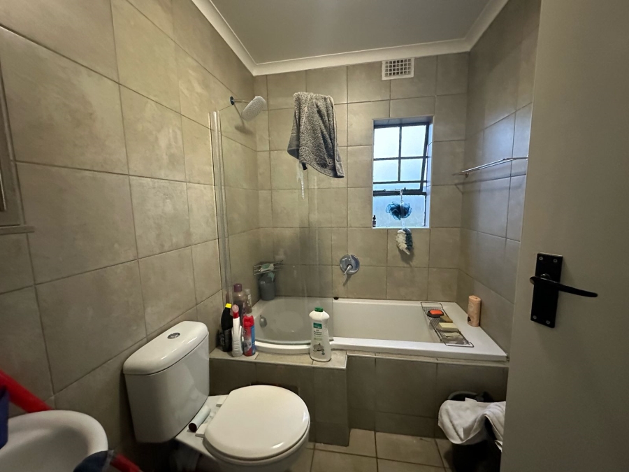 2 Bedroom Property for Sale in Montana Gauteng