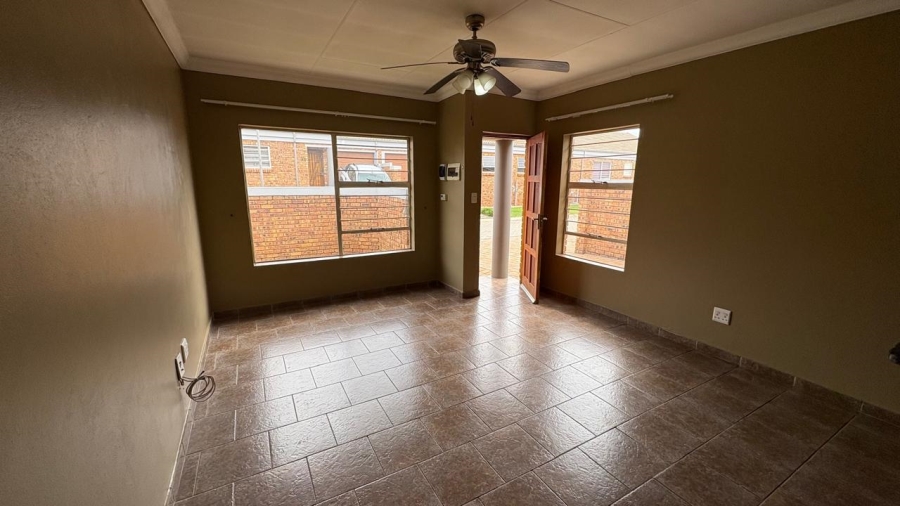 3 Bedroom Property for Sale in Bartlett Gauteng