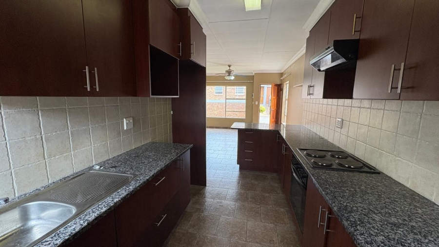 3 Bedroom Property for Sale in Bartlett Gauteng