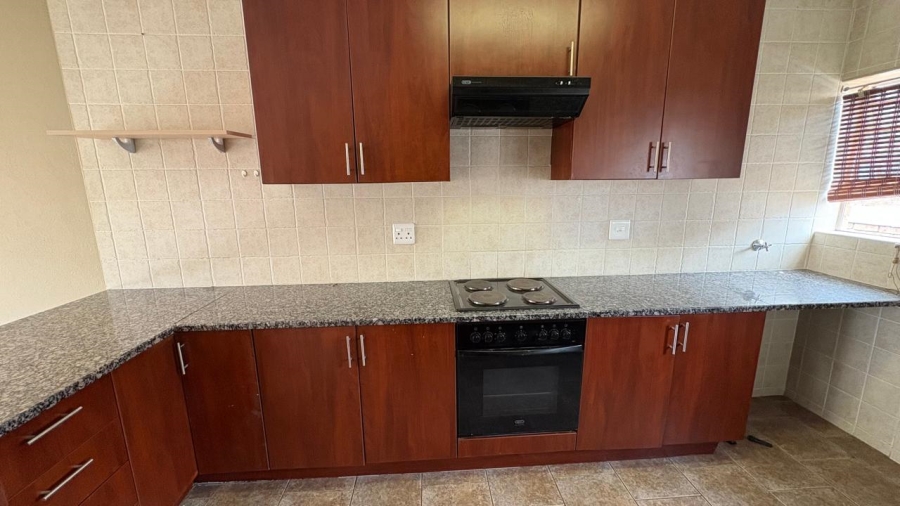 3 Bedroom Property for Sale in Bartlett Gauteng