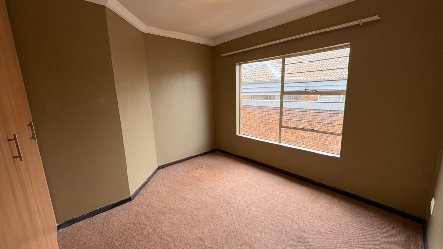 3 Bedroom Property for Sale in Bartlett Gauteng