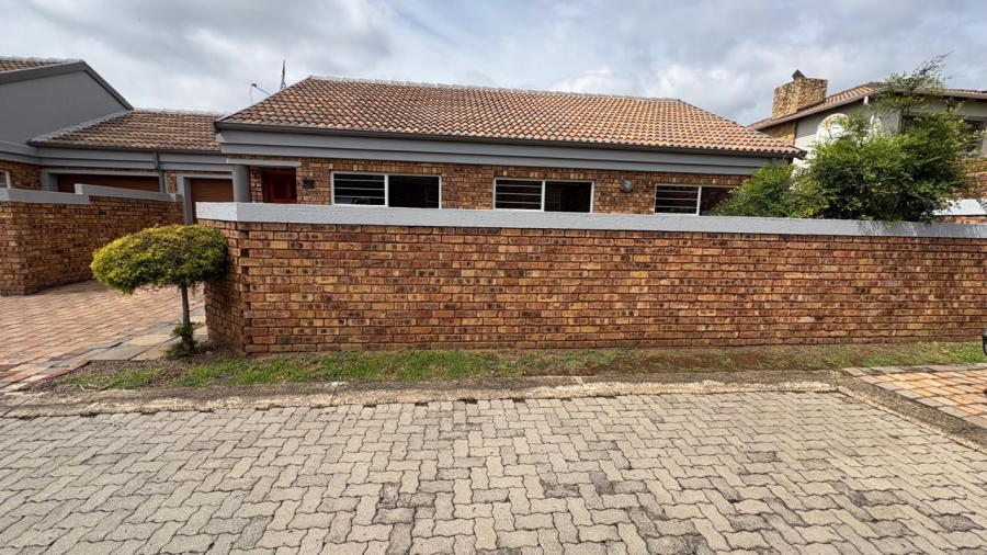 3 Bedroom Property for Sale in Bartlett Gauteng