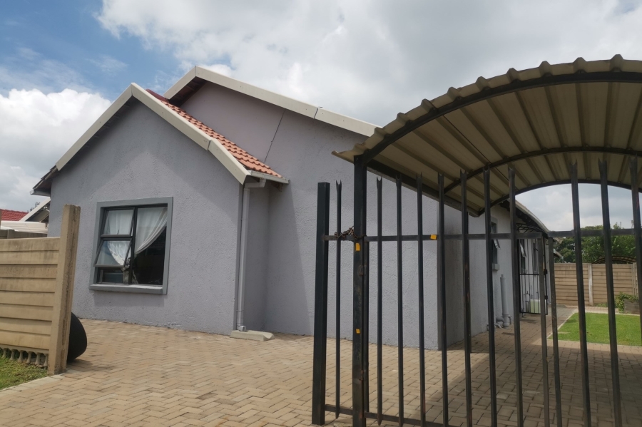 4 Bedroom Property for Sale in Terenure Gauteng