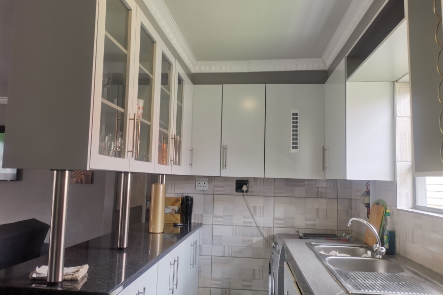 4 Bedroom Property for Sale in Terenure Gauteng