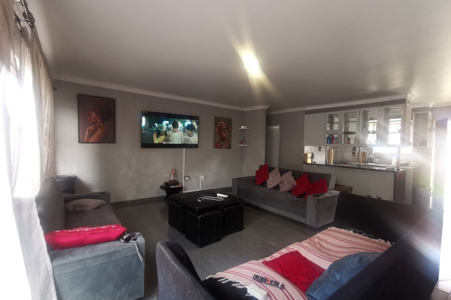 4 Bedroom Property for Sale in Terenure Gauteng