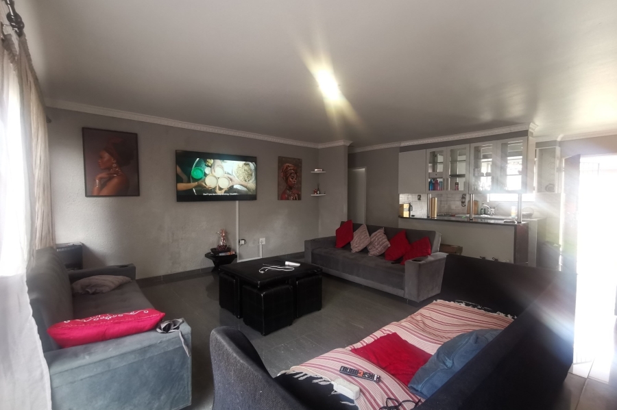 4 Bedroom Property for Sale in Terenure Gauteng