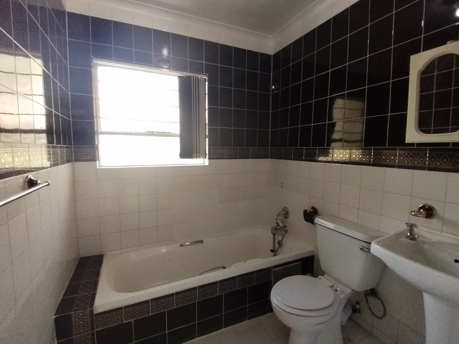 3 Bedroom Property for Sale in Sandown Gauteng