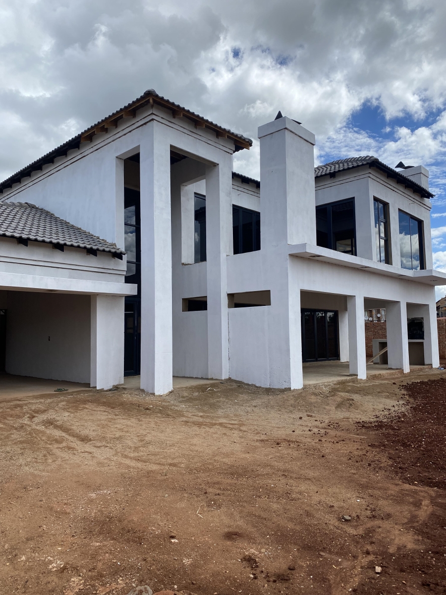 4 Bedroom Property for Sale in Karenpark Gauteng