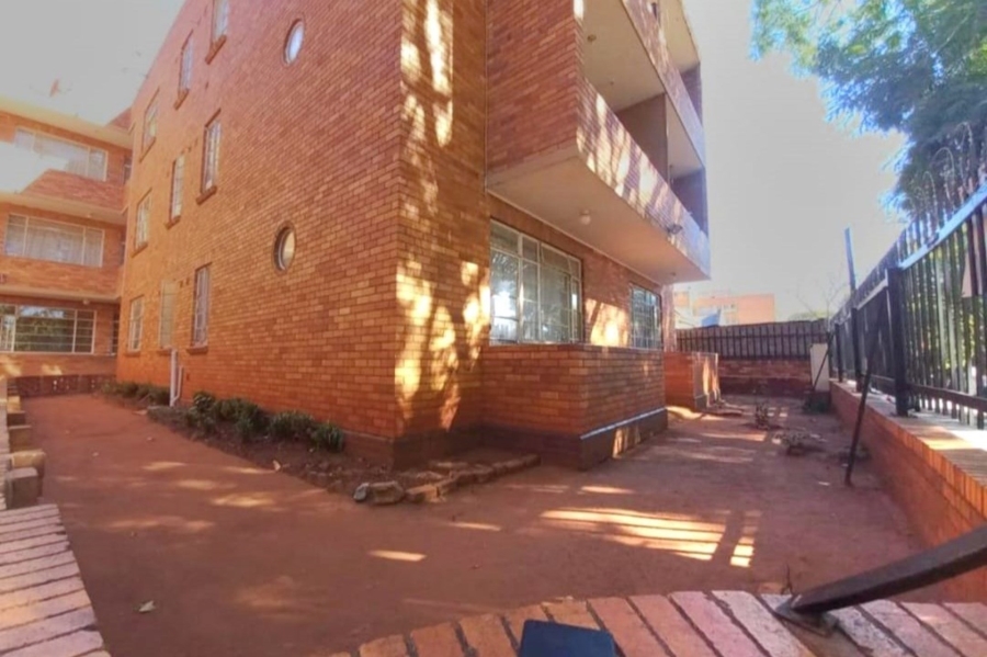 22 Bedroom Property for Sale in Yeoville Gauteng