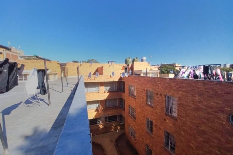 22 Bedroom Property for Sale in Yeoville Gauteng