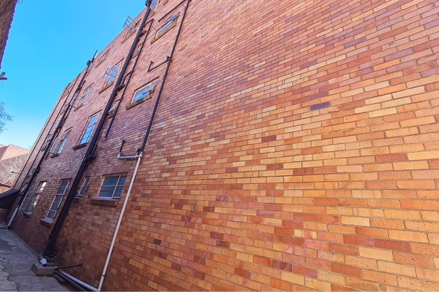 22 Bedroom Property for Sale in Yeoville Gauteng
