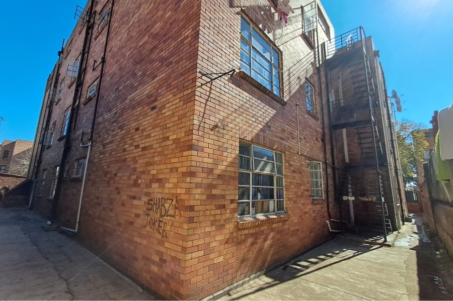 22 Bedroom Property for Sale in Yeoville Gauteng