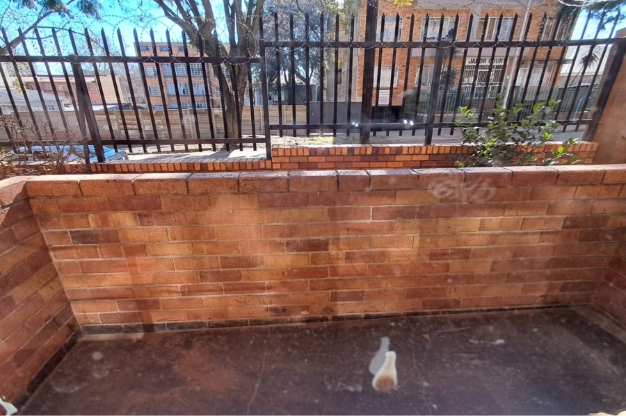 22 Bedroom Property for Sale in Yeoville Gauteng