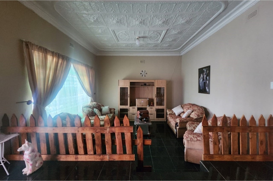 4 Bedroom Property for Sale in Geduld Gauteng