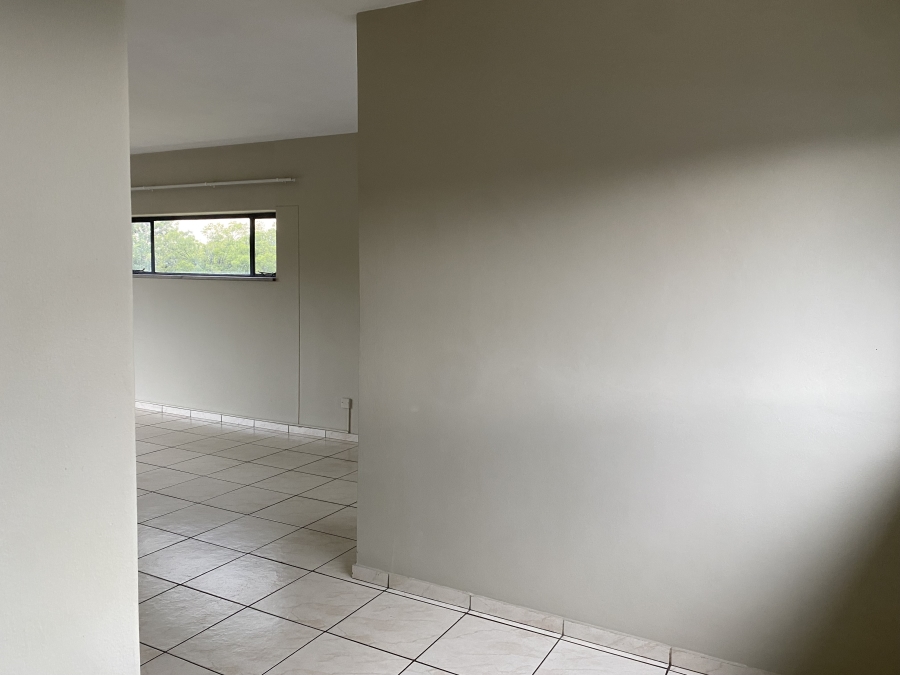 To Let 3 Bedroom Property for Rent in Hurlyvale Gauteng