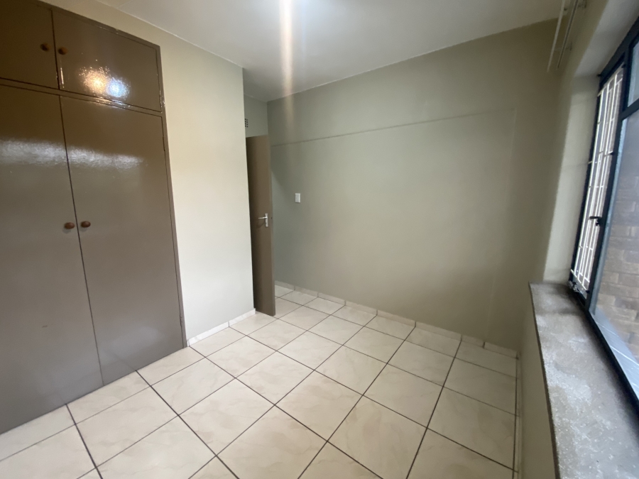 To Let 3 Bedroom Property for Rent in Hurlyvale Gauteng