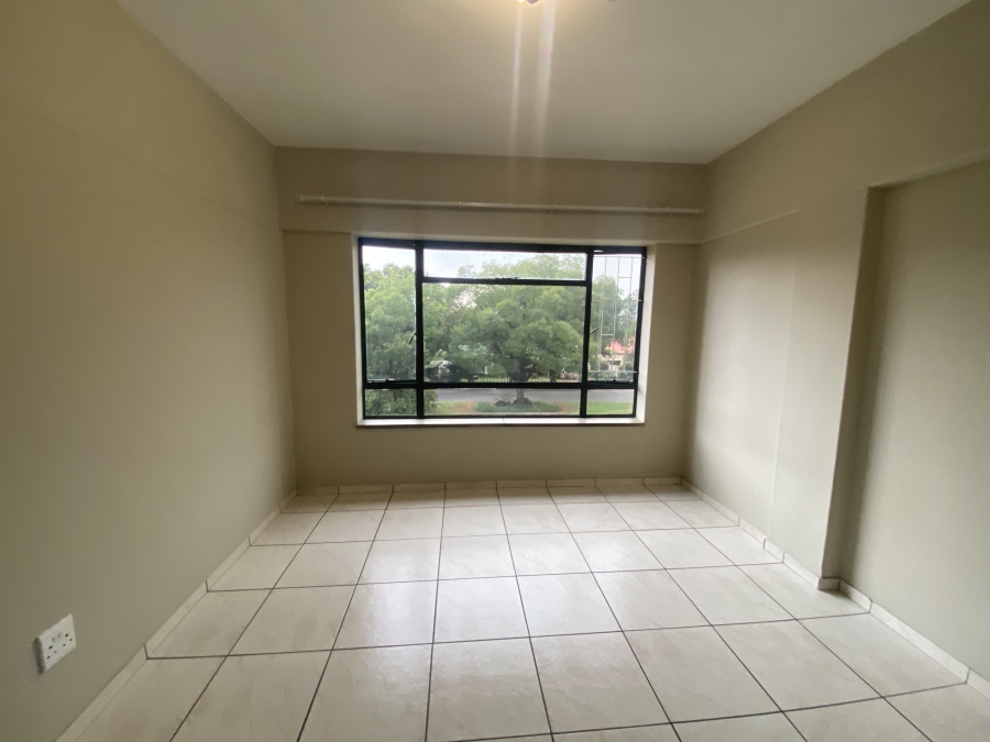 To Let 3 Bedroom Property for Rent in Hurlyvale Gauteng