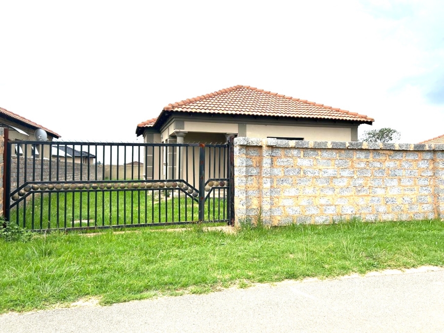 3 Bedroom Property for Sale in Crystal Park Gauteng