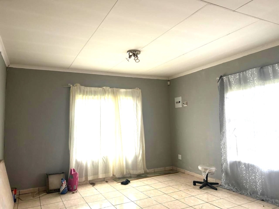 3 Bedroom Property for Sale in Crystal Park Gauteng