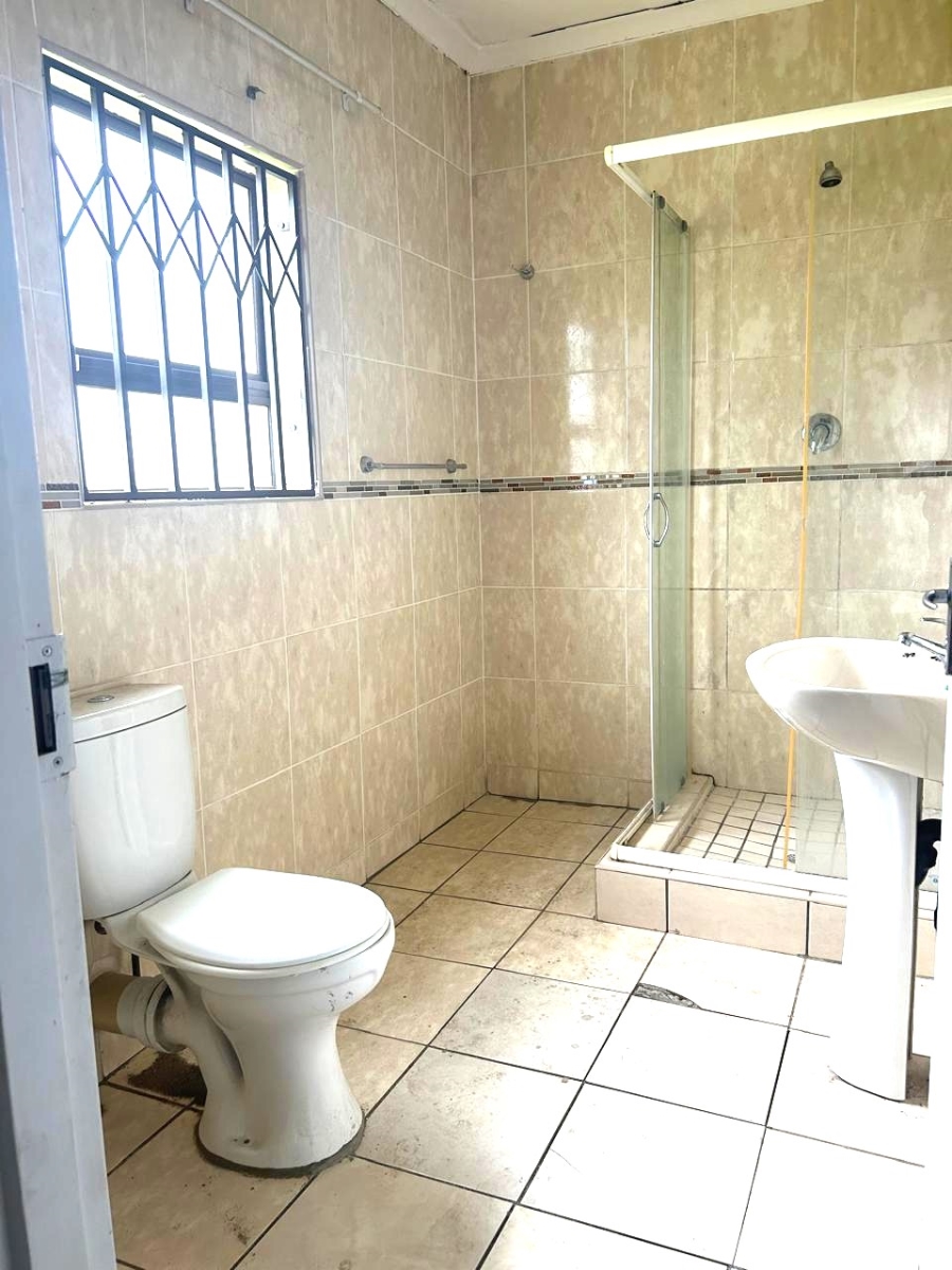 3 Bedroom Property for Sale in Crystal Park Gauteng