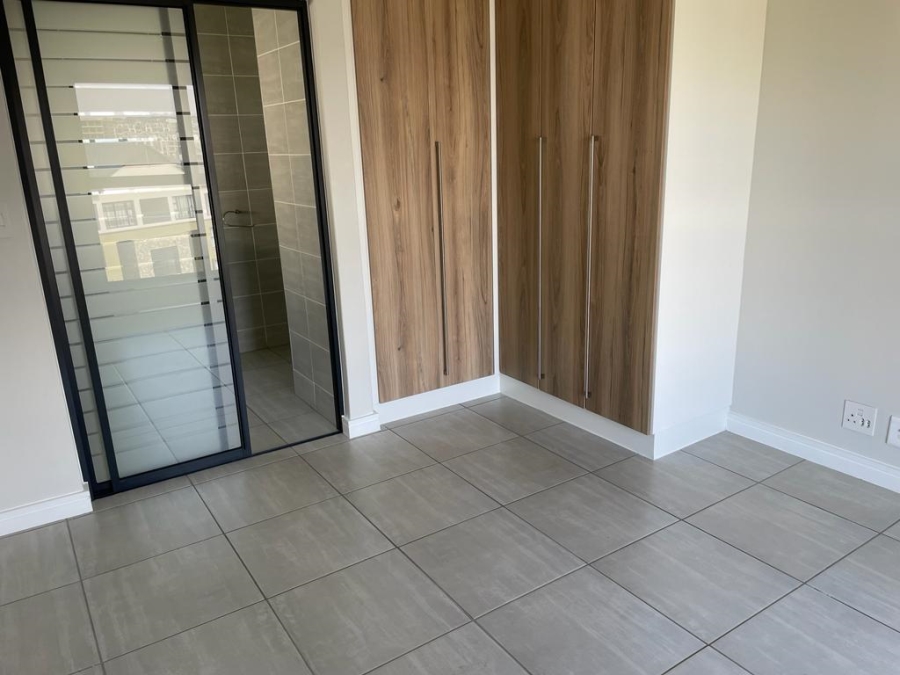 To Let 1 Bedroom Property for Rent in Waterfall Gauteng