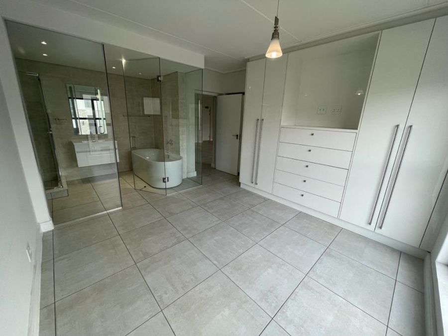 To Let 3 Bedroom Property for Rent in Waterfall Gauteng