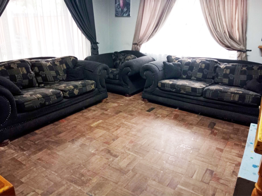 6 Bedroom Property for Sale in Booysens Gauteng