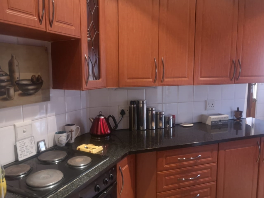 2 Bedroom Property for Sale in Montana Park Gauteng