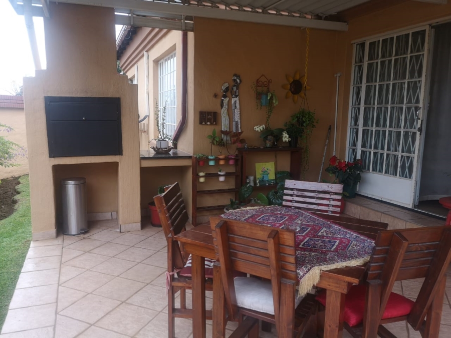 2 Bedroom Property for Sale in Montana Park Gauteng