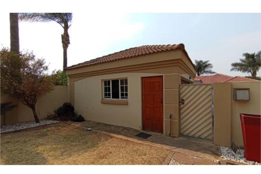 3 Bedroom Property for Sale in Amberfield Heights Gauteng