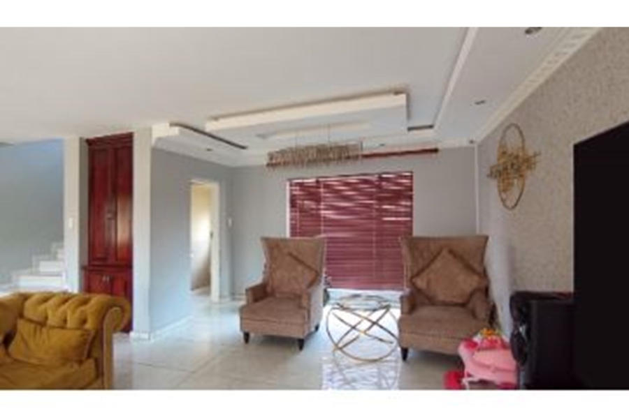 3 Bedroom Property for Sale in Amberfield Heights Gauteng