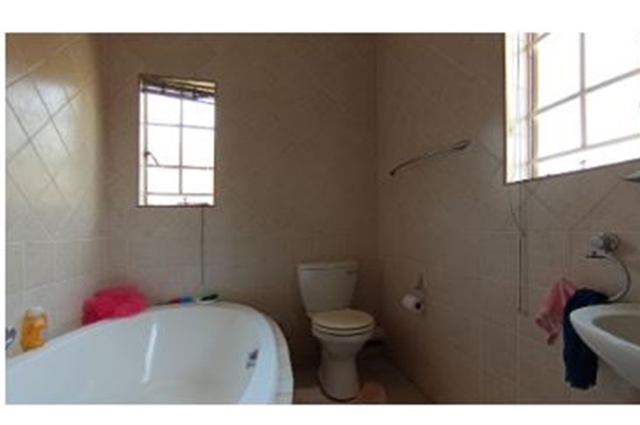 3 Bedroom Property for Sale in Amberfield Heights Gauteng