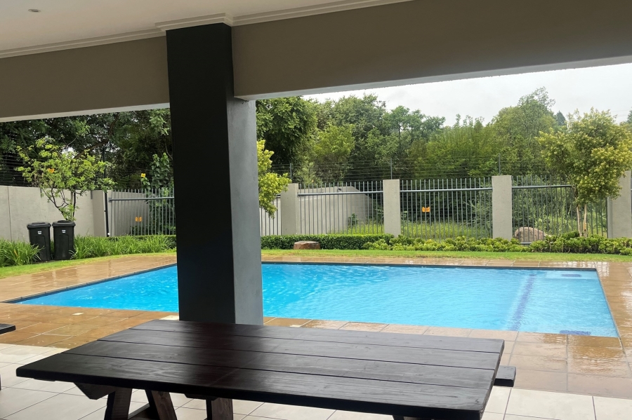 To Let 2 Bedroom Property for Rent in Beverley Gauteng