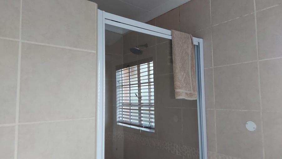 10 Bedroom Property for Sale in Benoni Small Farms Gauteng