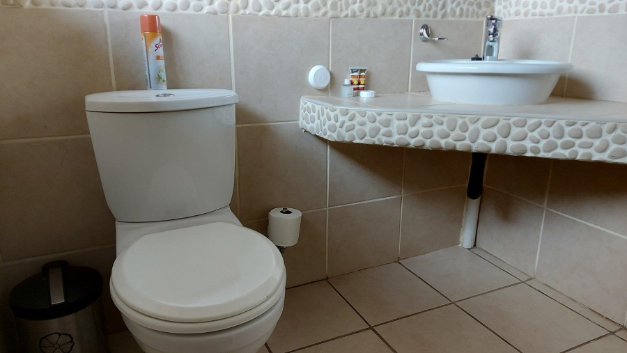 10 Bedroom Property for Sale in Benoni Small Farms Gauteng