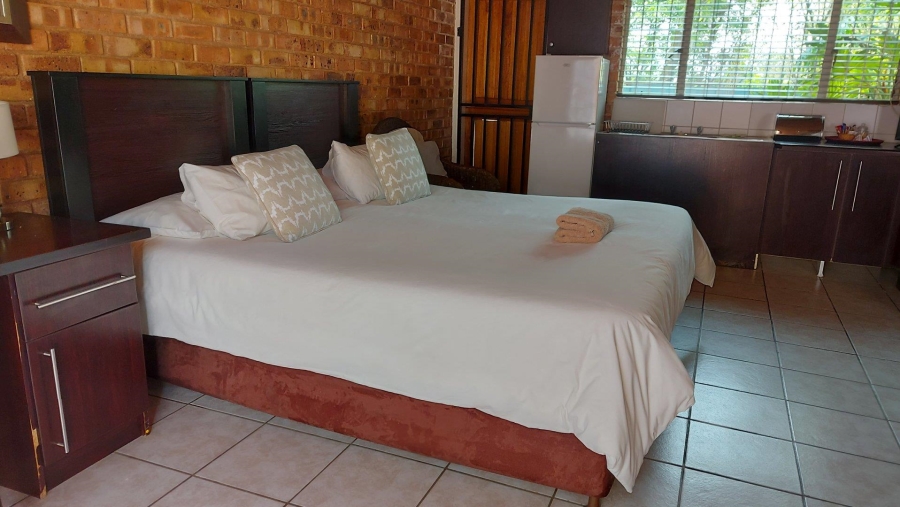 10 Bedroom Property for Sale in Benoni Small Farms Gauteng