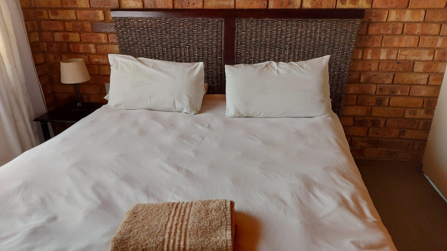 10 Bedroom Property for Sale in Benoni Small Farms Gauteng