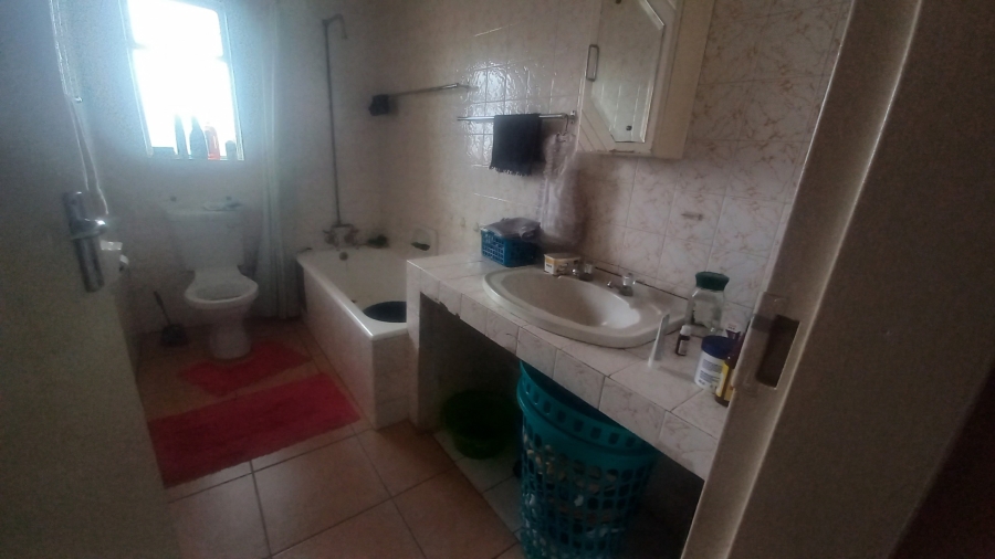 2 Bedroom Property for Sale in Primrose Gauteng