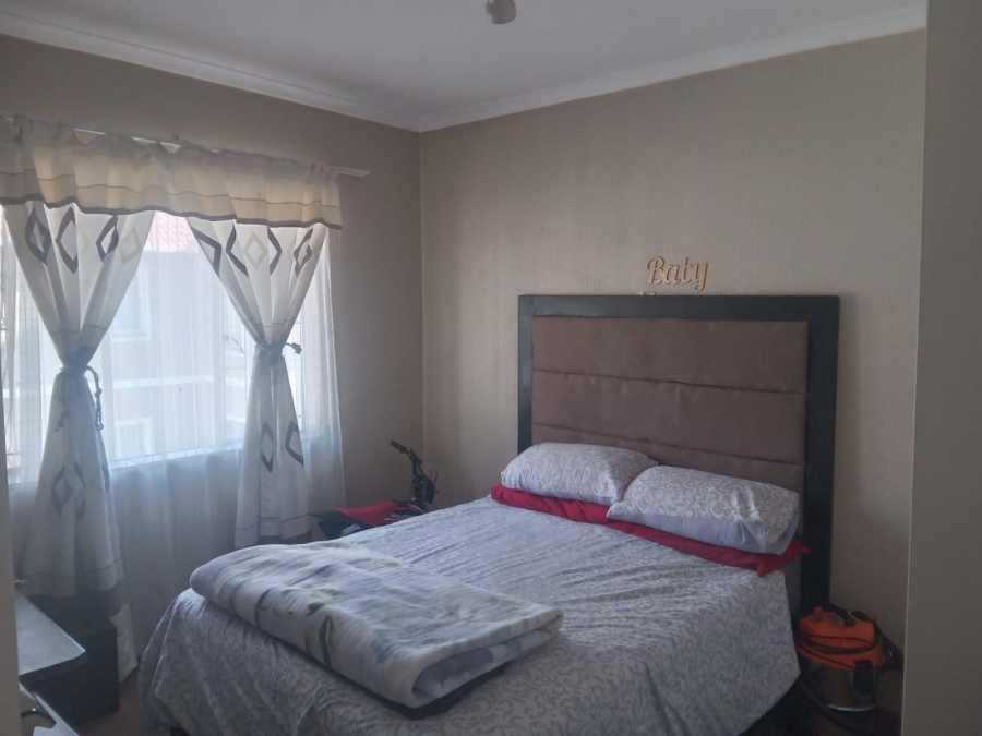 2 Bedroom Property for Sale in Comet Gauteng