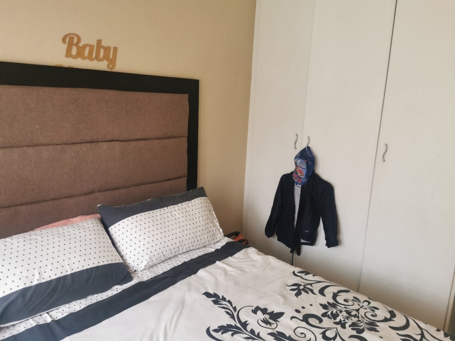 2 Bedroom Property for Sale in Comet Gauteng