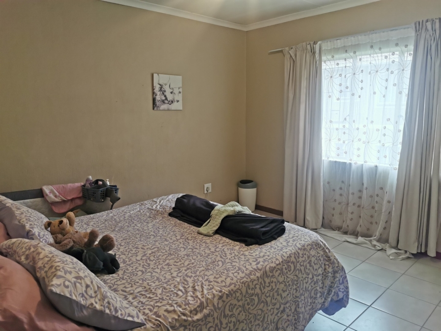 2 Bedroom Property for Sale in Comet Gauteng