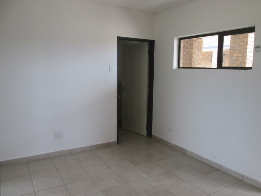 2 Bedroom Property for Sale in Witfield Gauteng