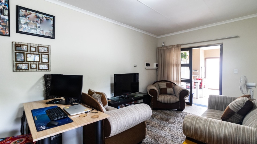 2 Bedroom Property for Sale in Brentwood Gauteng