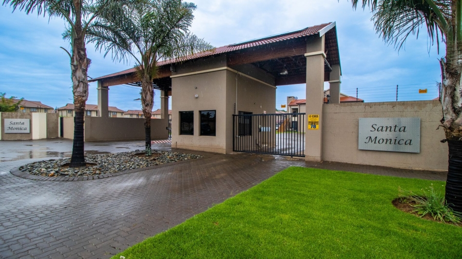 2 Bedroom Property for Sale in Brentwood Gauteng