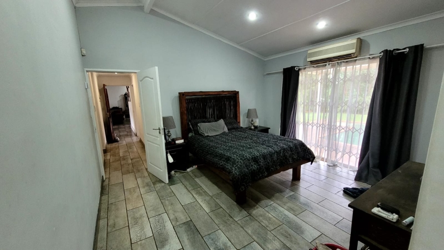 4 Bedroom Property for Sale in Sinoville Gauteng