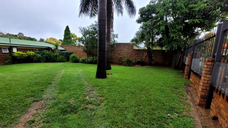 4 Bedroom Property for Sale in Sinoville Gauteng