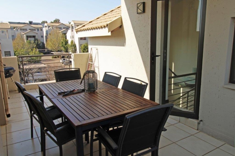 To Let 1 Bedroom Property for Rent in Bryanston Gauteng