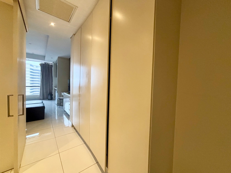 1 Bedroom Property for Sale in Morningside Gauteng